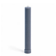 Vela castical decorativa azul com aroma de incenso, da SLOW, raiada, vertida à mão