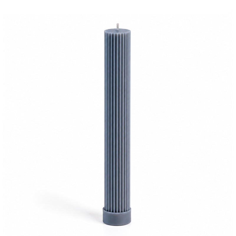 Vela castical decorativa azul com aroma de incenso, da SLOW, raiada, vertida à mão