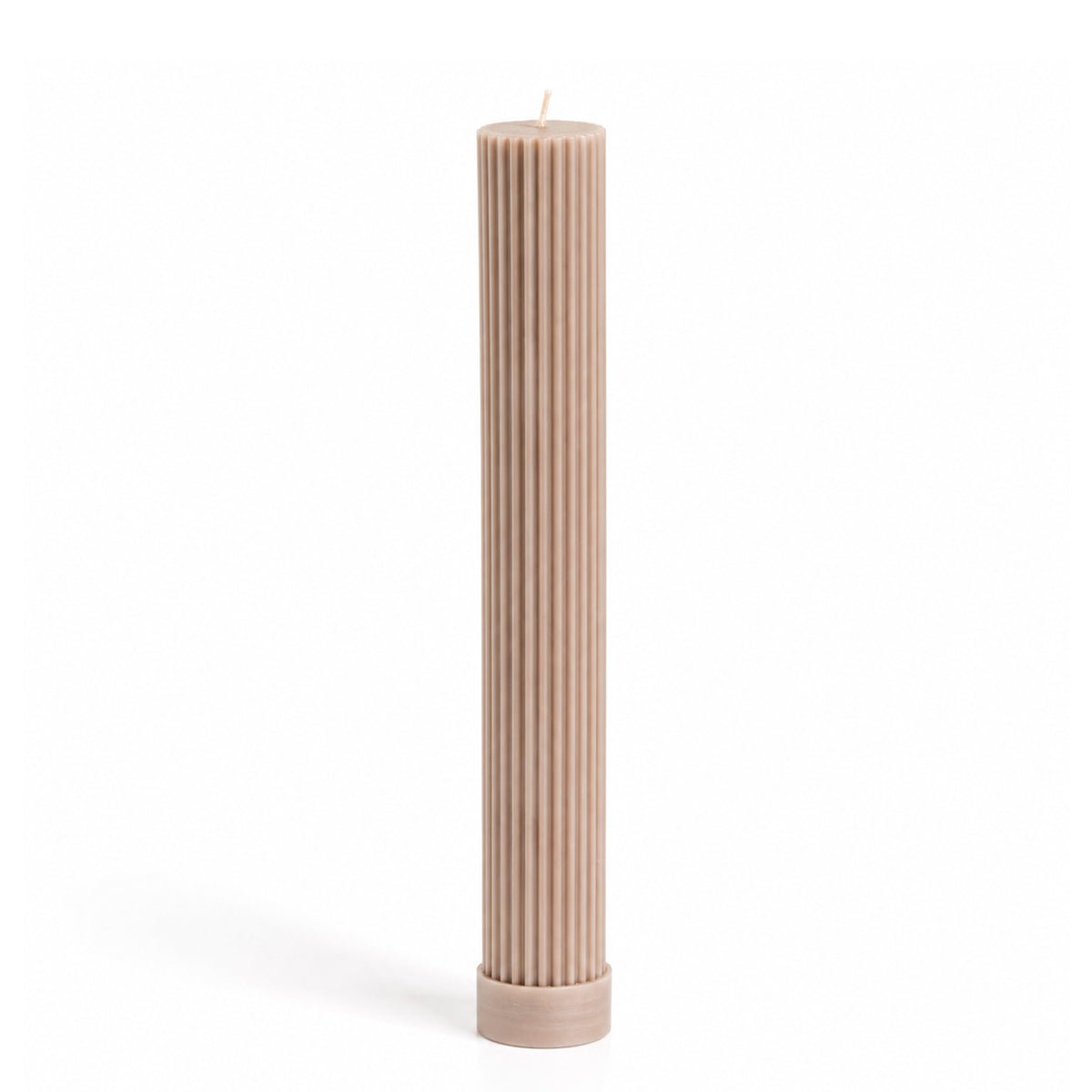 Vela castical decorativa beige com aroma de pepino da SLOW, raiada, vertida à mão