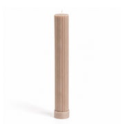 Vela castical decorativa beige com aroma de pepino da SLOW, raiada, vertida à mão